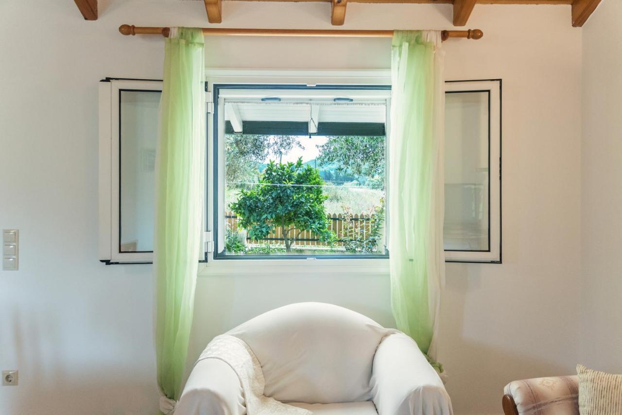 Villa Armonia Vitalades Exterior photo